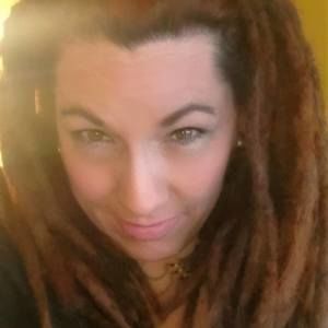 Meet your Posher, Outta